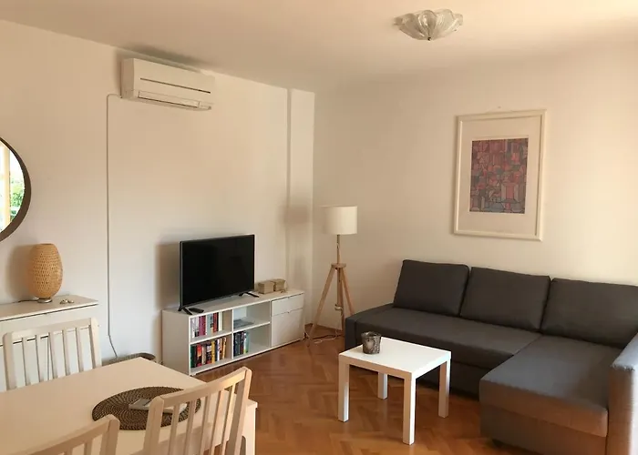 Apartments Ruza Mikelic