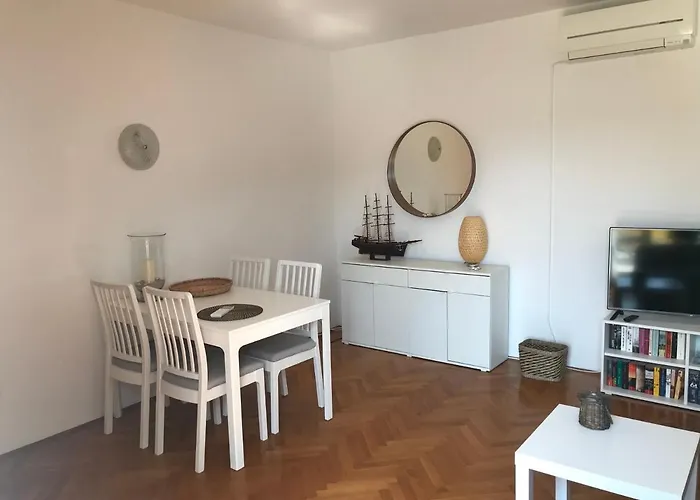 Apartments Ruza Mikelic