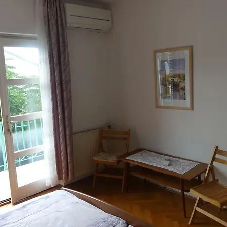 Apartments Ruza Mikelic Banjol Exterior foto